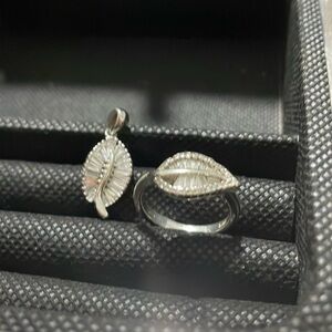 Sterling silver 925 set pendant and ring